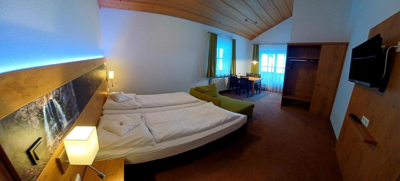 Gaestehaus Gritscher Josefsthal Eksteriør bilde